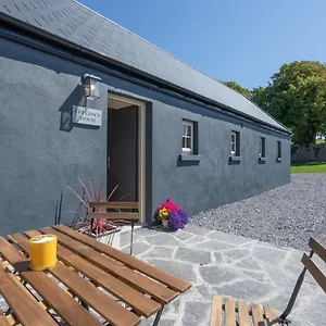 coach-house-cottage-on-the-shores-of-lough-corrib.galwayhotelsireland.net/