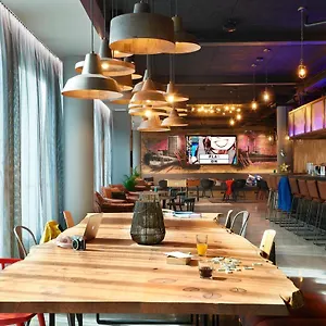 Hotel Moxy, Dublin